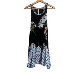 Free People Black and White Floral Mini Dress- read listing. Fits like XS-S